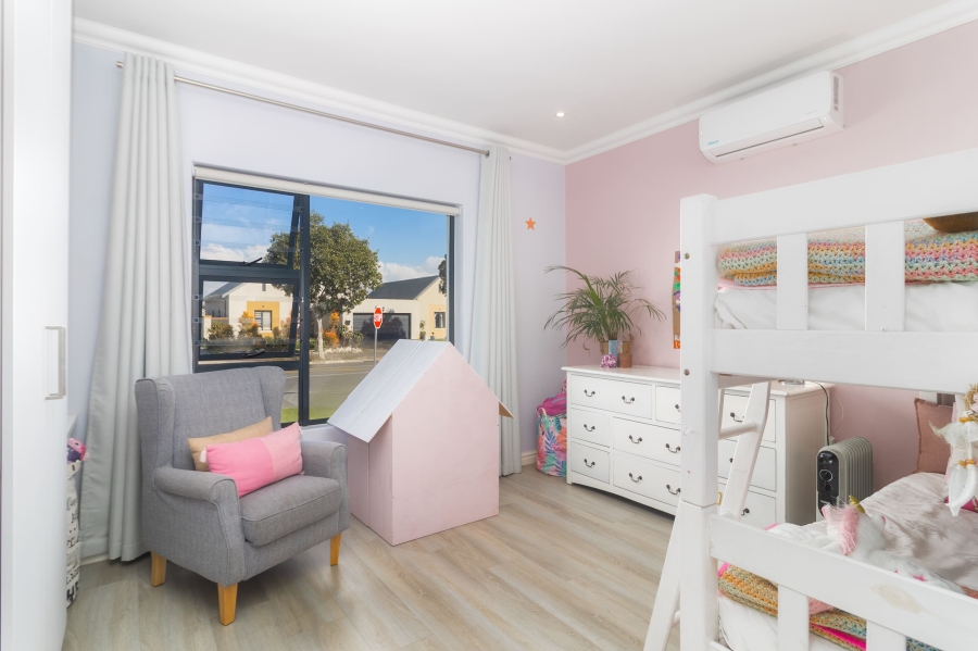 3 Bedroom Property for Sale in Buh Rein Estate Western Cape